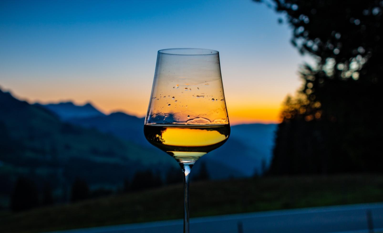 Colorado Wine Tour Shuttles